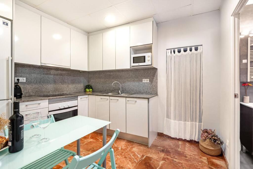 Park Guell Gaudi 2 Bedroom Apartment バルセロナ エクステリア 写真
